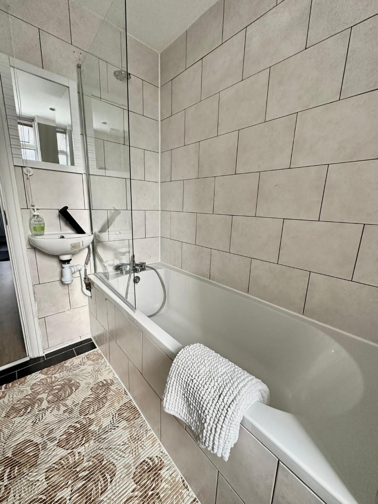 Westcliff On Sea Villa เซาเทนด์ ออน ซี ภายนอก รูปภาพ